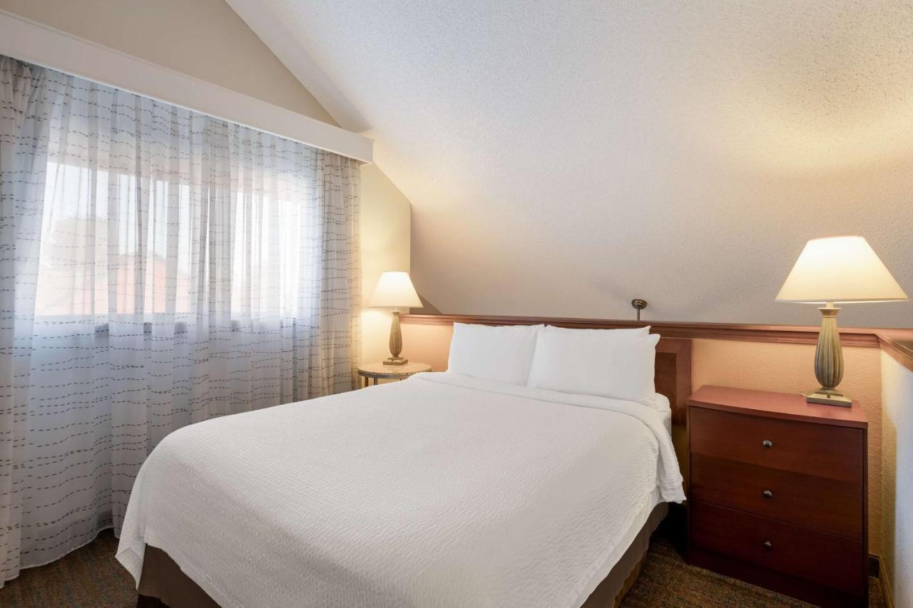 Sens Livermore; Surestay Collection By Western Hotel 3*