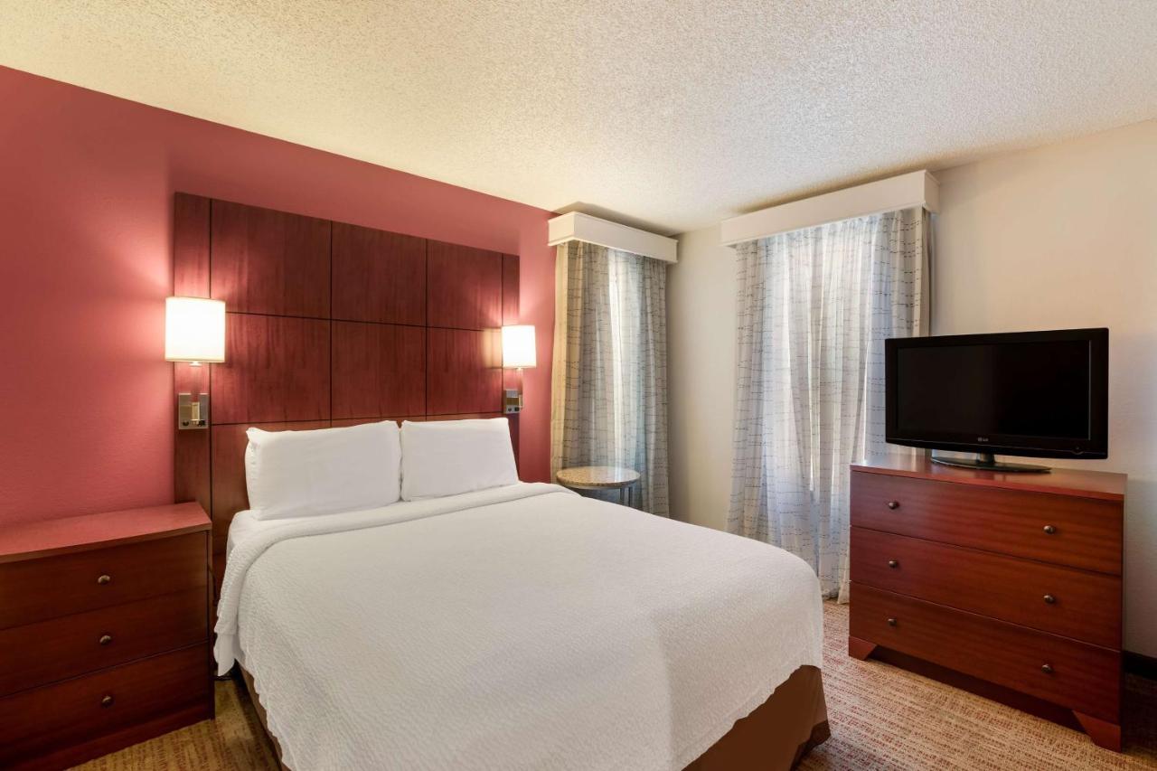 Sens Livermore; Surestay Collection By Western 3* Livermore