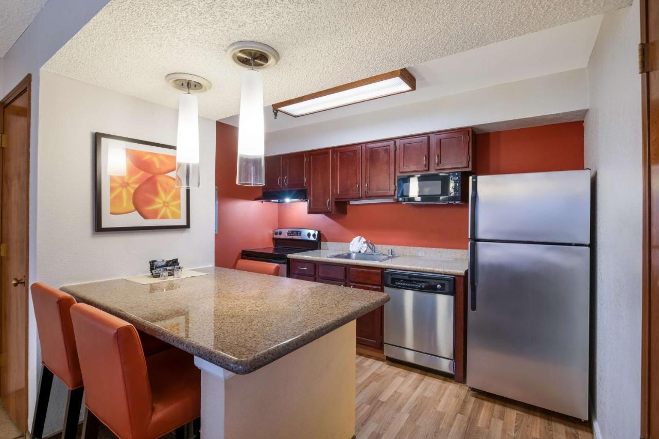 Sens Livermore; Surestay Collection By Western