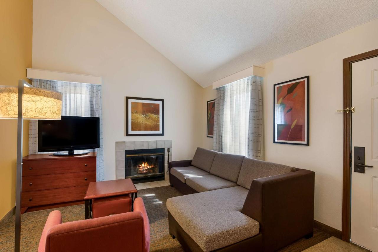 Hotel Sens Livermore; Surestay Collection By Western Livermore